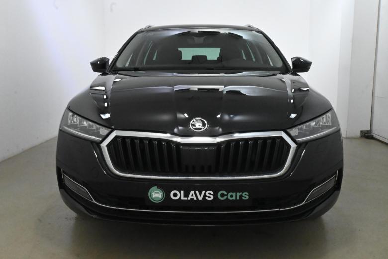 Skoda Octavia 2.0 TDI Clever LED CarPlay Navi Camera Klima PDC ... #4