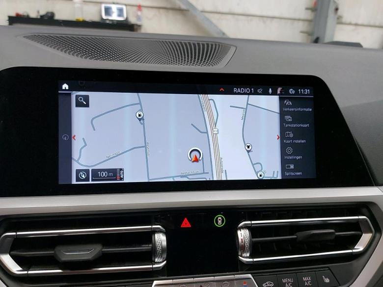 BMW 318 d LED LC-Pro CarPlay Navi Klima PDC ... #5