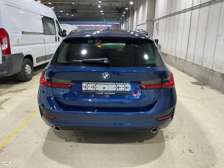 BMW 318 d Aut. Sport Line LC-Pro Hi-Fi LED Ambient Shadow Line CarPlay Navi Sport-Leather KeylessGo Klima PDC ... #4