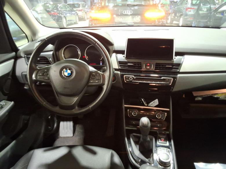 BMW 216 d Gran Tourer Head-up Navi Camera Klima PDC ... #5