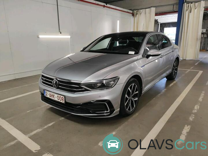 Volkswagen Passat 1.4 PHEV GTE Pano Virtual Matrix Sport-Seats CarPlay Navi-Pro Klima PDC...