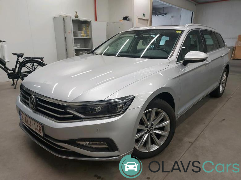 Volkswagen Passat 2.0 TDI Elegance Pano Aut. Full-LED Navi Sport-Leather Ambient Klima PDC ...
